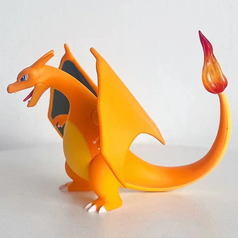 10cm Charizard Pokémon Action Figure