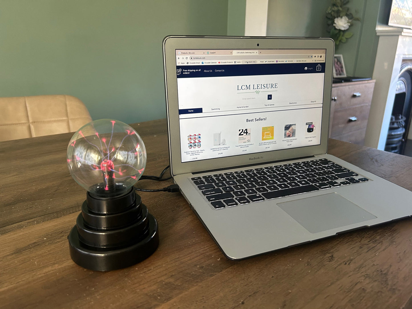 Touch Sensitive Plasma Ball Lamp
