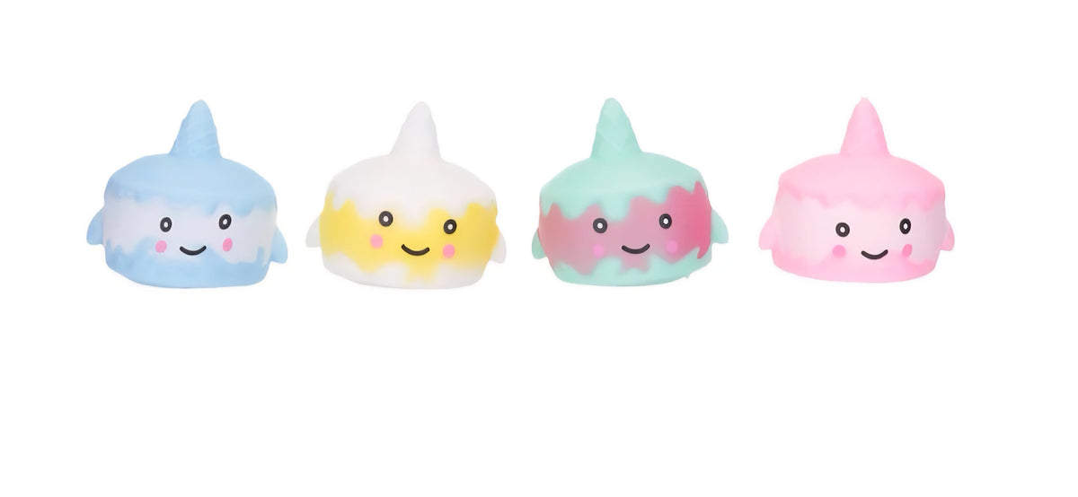 Kawaii Upside Down Cone Cupcake 8cm